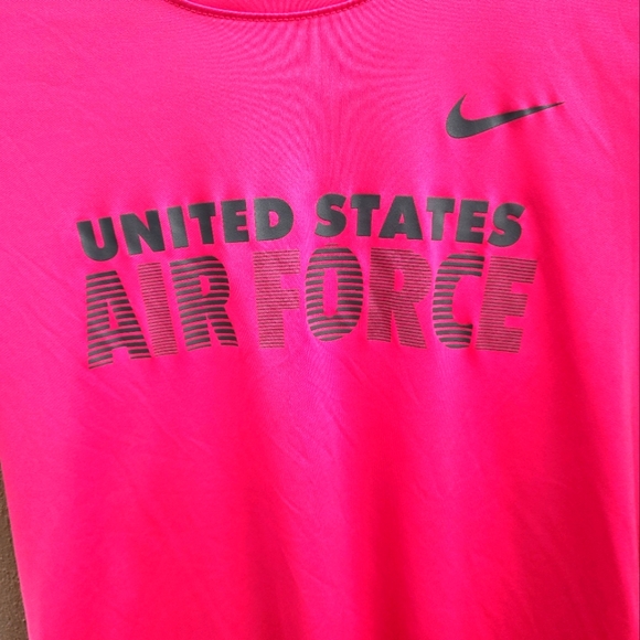 NIKE DRI-FIT TEE - Picture 3 of 5